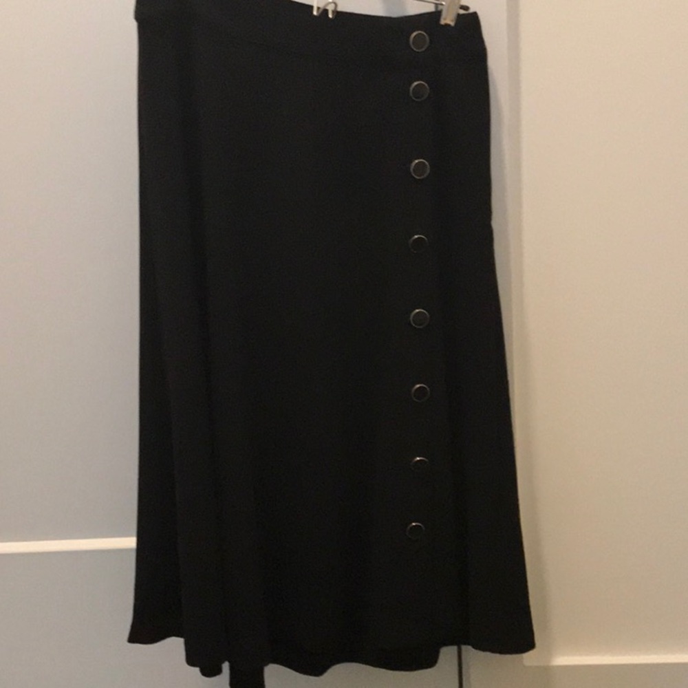 Black flare skirt